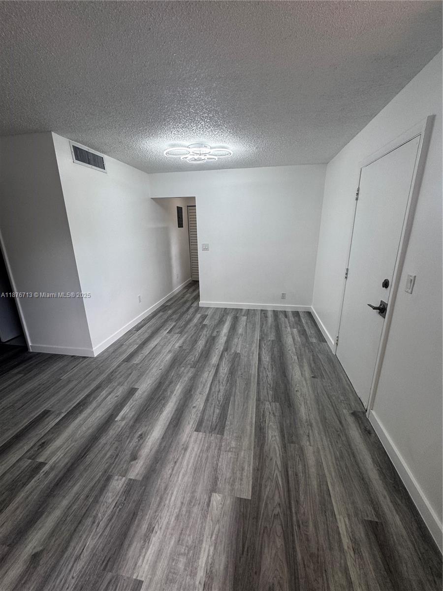 ATRIUM OF HOLLYWOOD INC C - Residential Lease