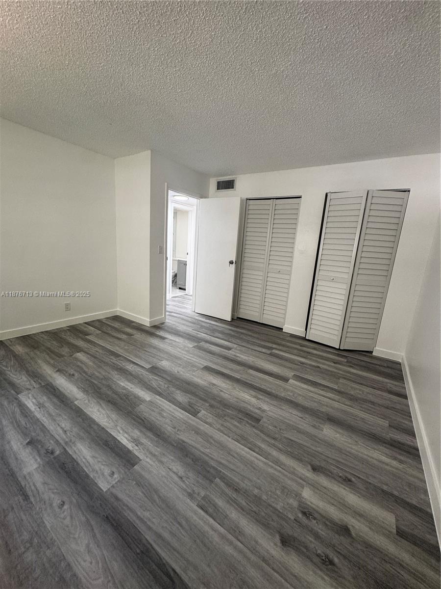 ATRIUM OF HOLLYWOOD INC C - Residential Lease