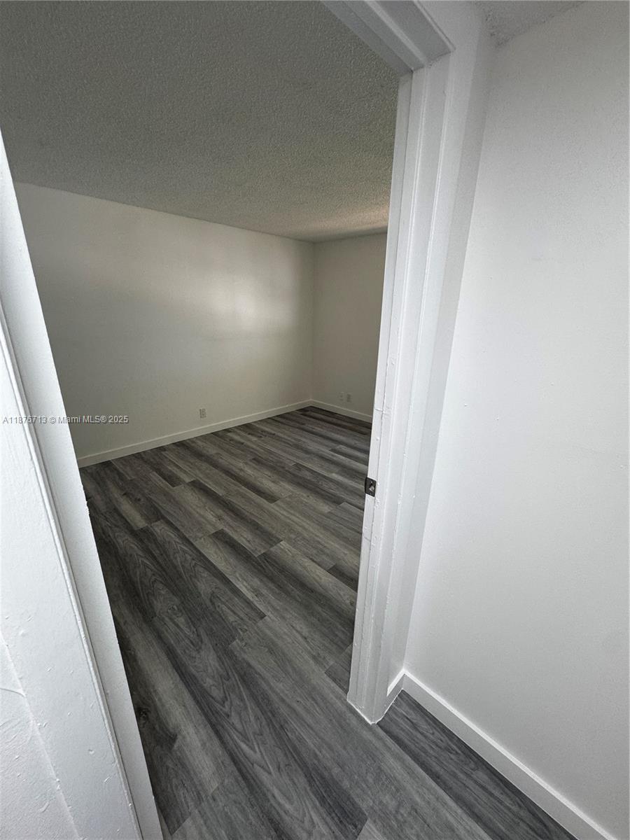 ATRIUM OF HOLLYWOOD INC C - Residential Lease