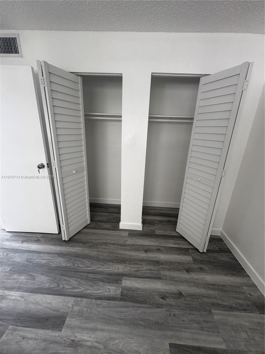 ATRIUM OF HOLLYWOOD INC C - Residential Lease