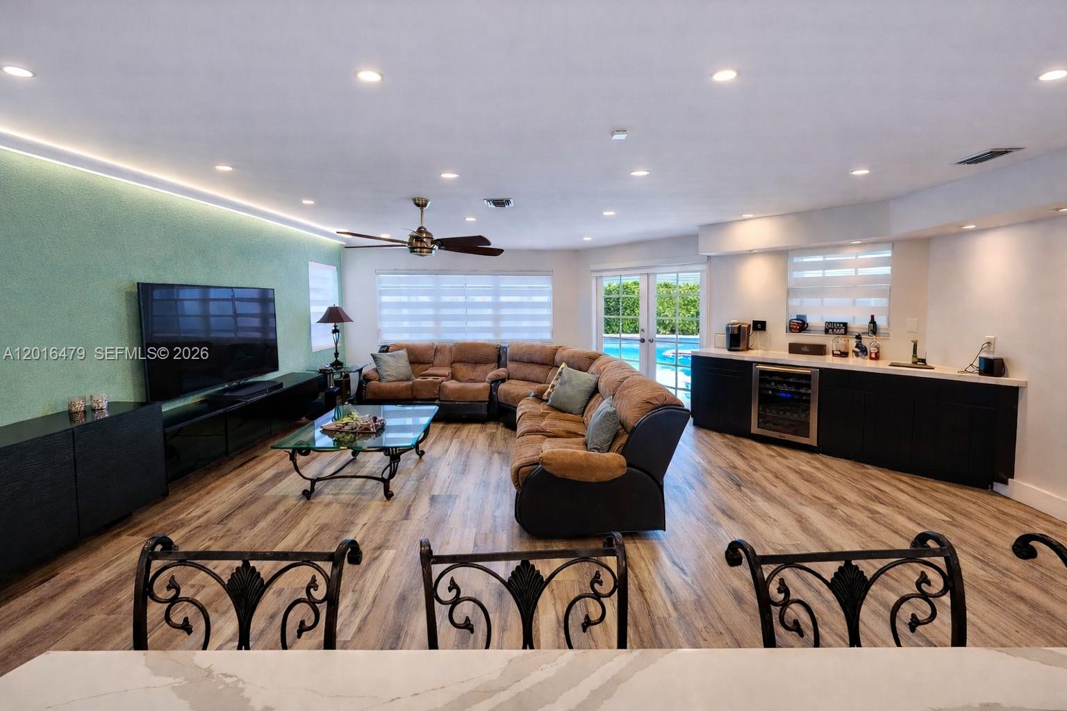 P.I. ESTATES - Residential