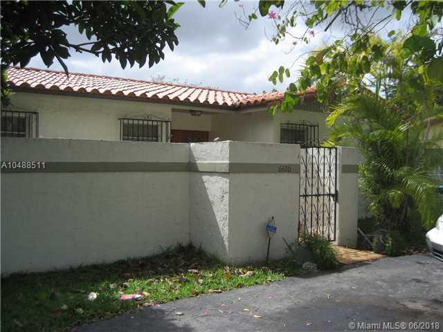 SNAPPER CREEK VILLAS - Residential