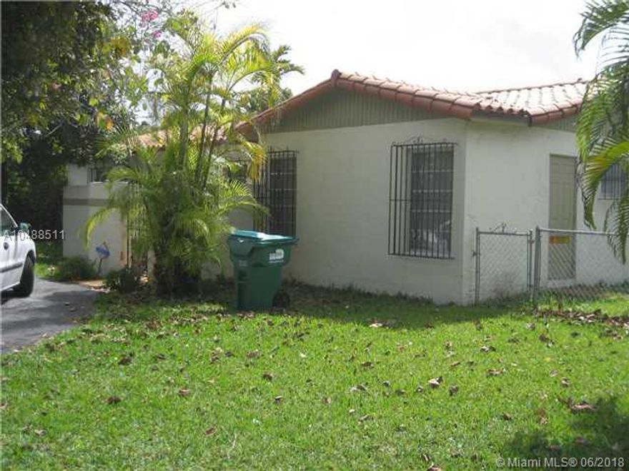 FANTASTIC 3 BEDROOMS, 2 BATHROOMS, 1 STORY HOME WITH A SPLIT BEDROOM PLAN, CERAMIC FLOORS EVERYWHERE, NEW KITCHEN CABINETS, LARGE NEW INSULATED TERRACE IN THE BACK, FENCED PATIO WITH NEW LARGE STORAGE SHED 10 X 10, VERTICAL BLINDS, GRILL WORK AROUND WINDOWS. UTILITY ROOM WITH LARGE SIZE WASHER AND DRYER, CIRCULAR DRIVEWAY, GREAT LOCATION, NEAR SCHOOLS AND CHURCH!