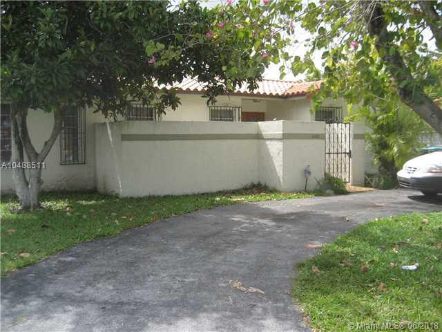 SNAPPER CREEK VILLAS - Residential