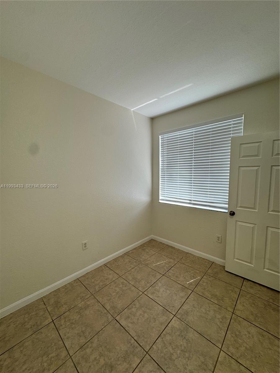 SHOMA TOWNHOMES AT KEYSCO - Residential