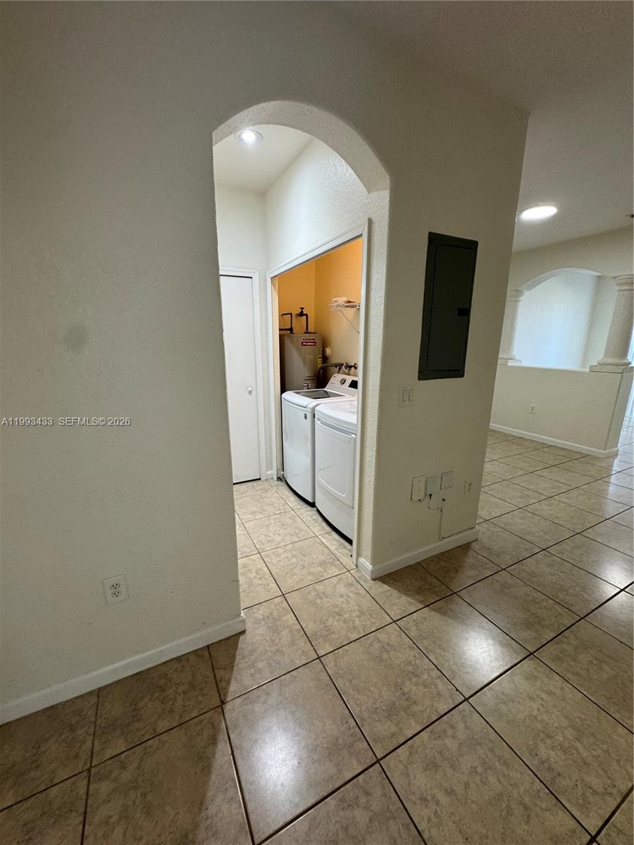 SHOMA TOWNHOMES AT KEYSCO - Residential