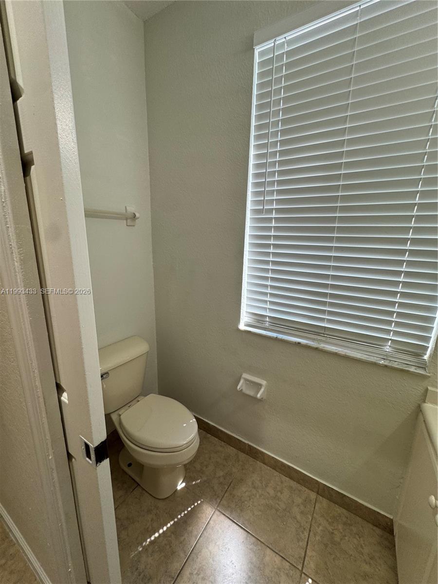 SHOMA TOWNHOMES AT KEYSCO - Residential