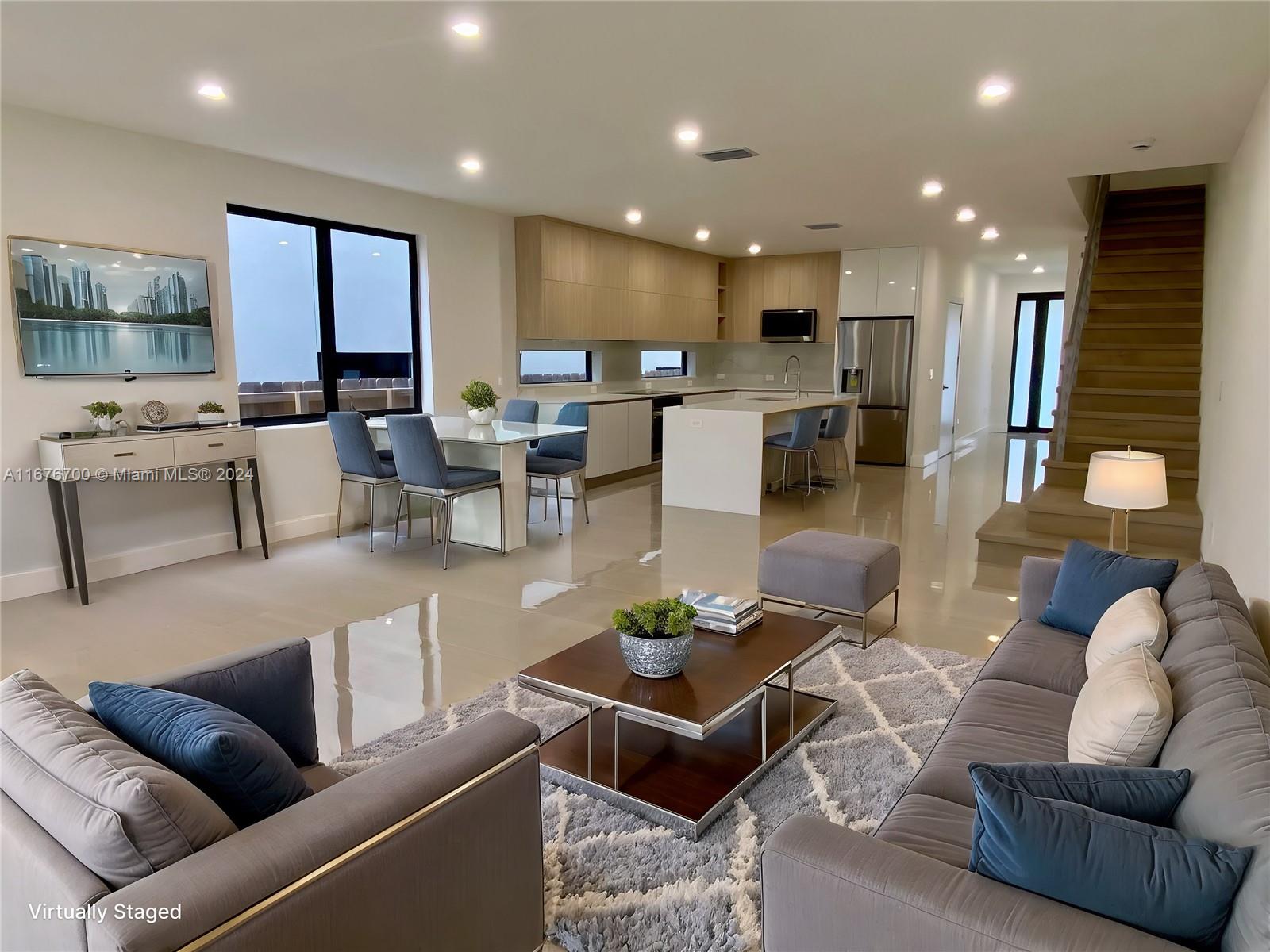 CROISSANT PARK RIVER SEC - Residential