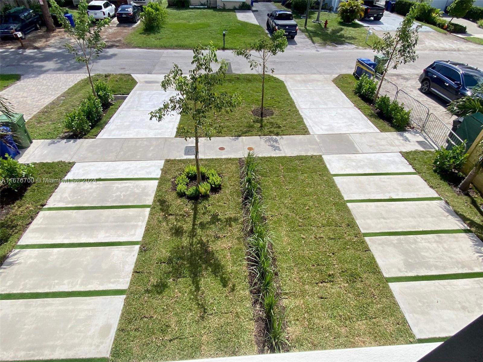 CROISSANT PARK RIVER SEC - Residential