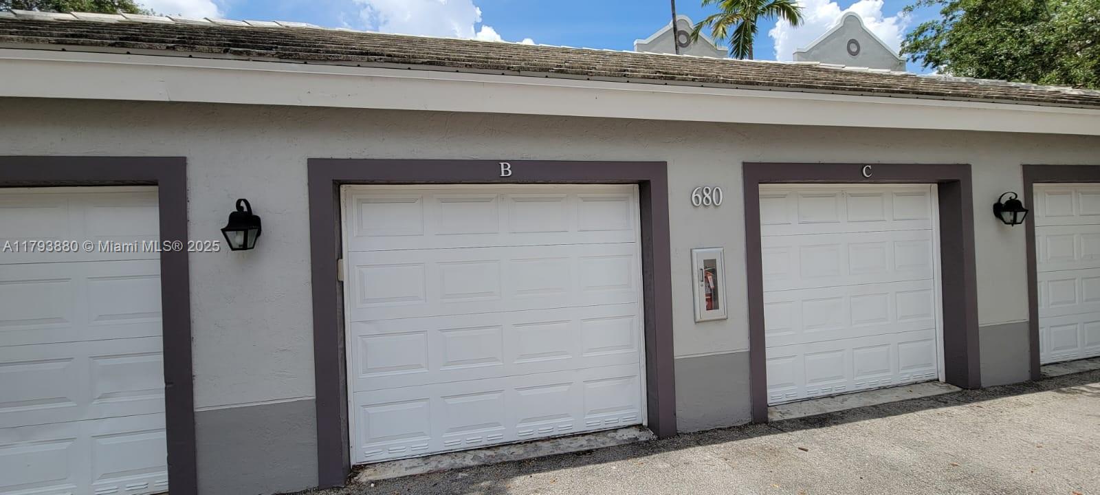 677 SW 111th Ave 303