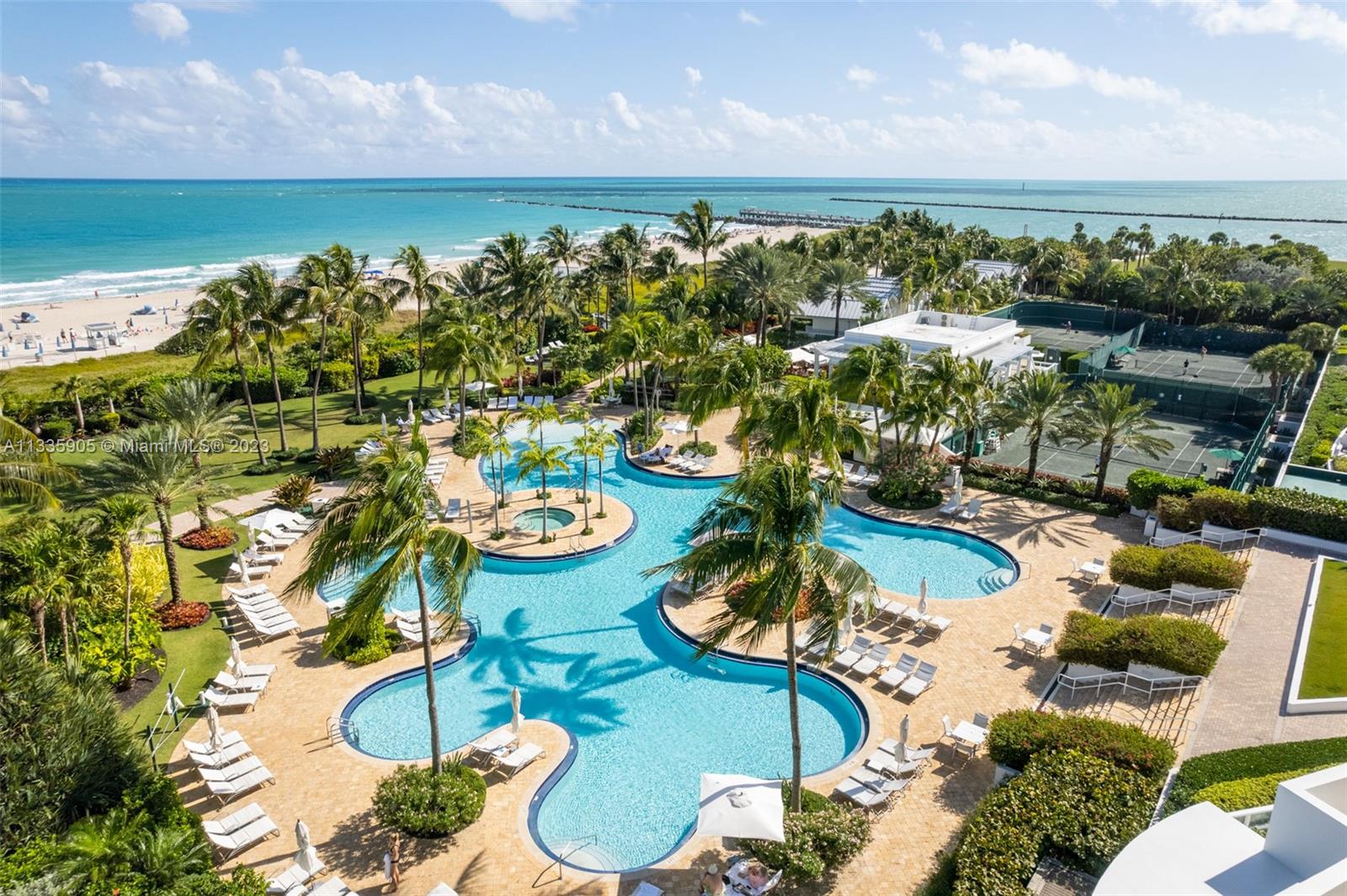 CONTINUUM ON SOUTH BEACH - Residential