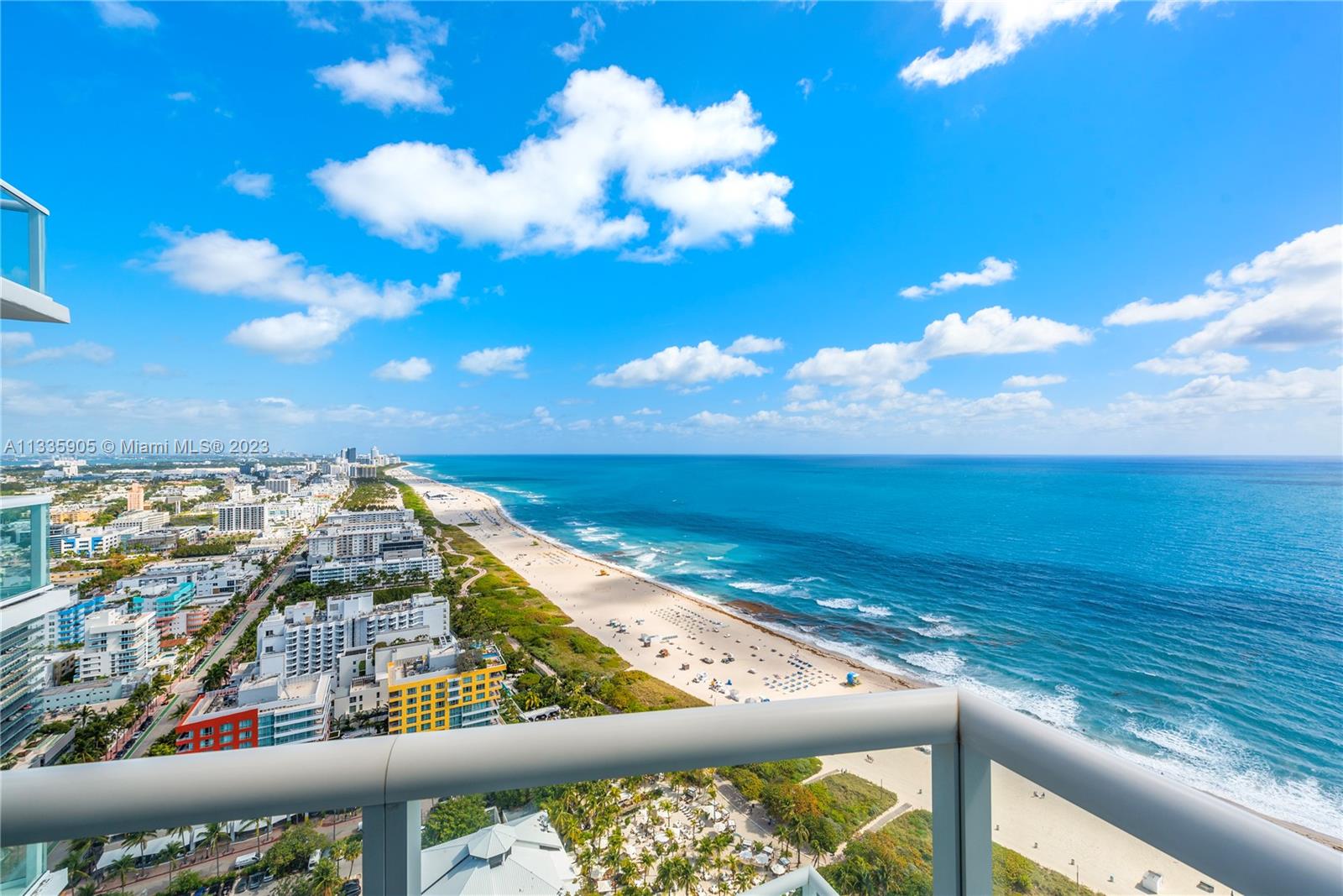 CONTINUUM ON SOUTH BEACH - Residential