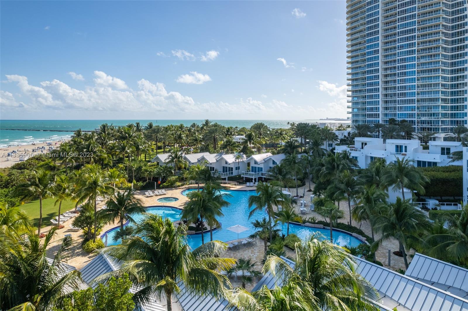 CONTINUUM ON SOUTH BEACH - Residential