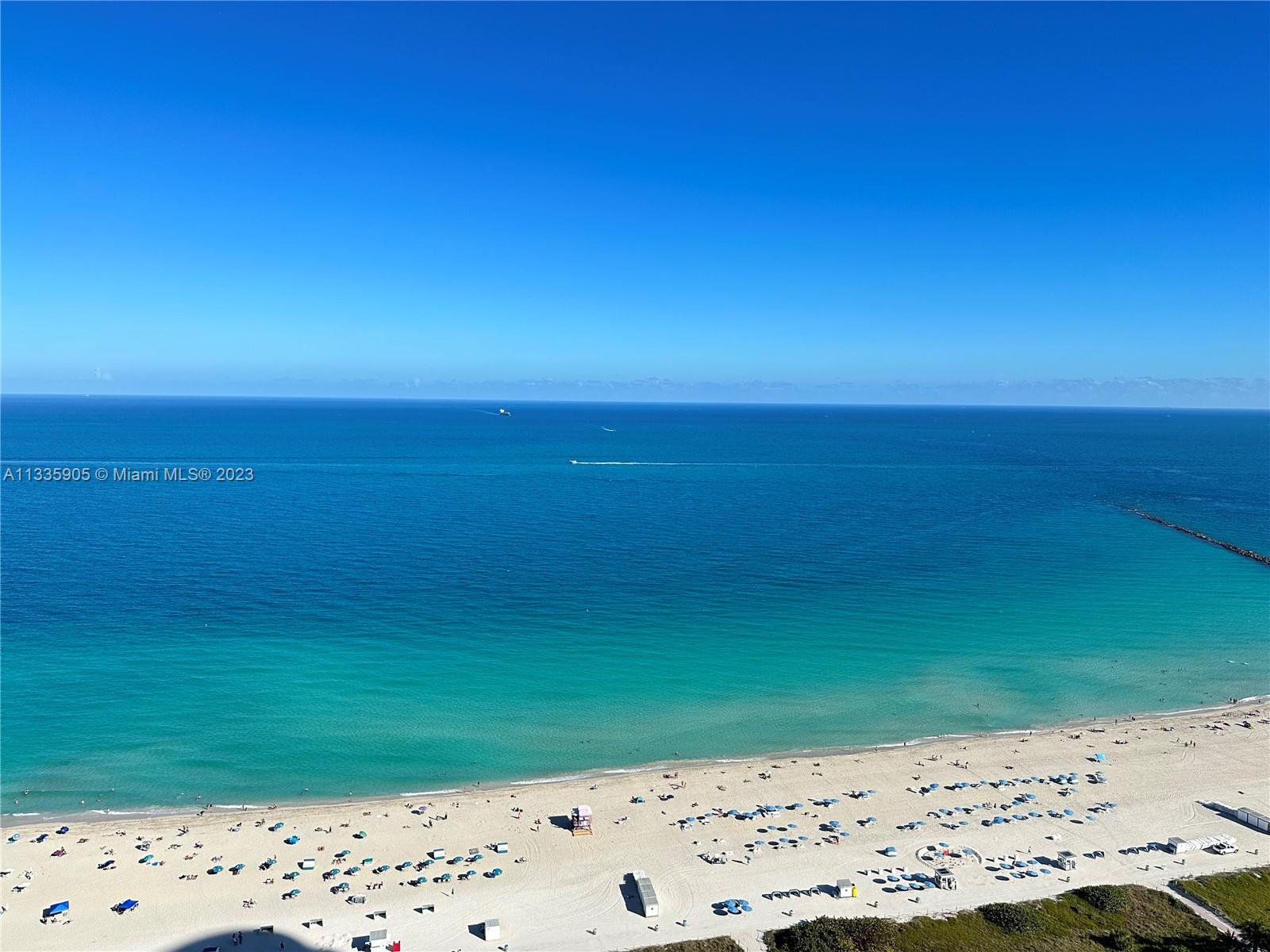 CONTINUUM ON SOUTH BEACH - Residential