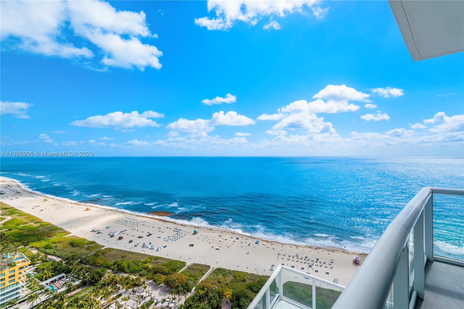 CONTINUUM ON SOUTH BEACH - Residential