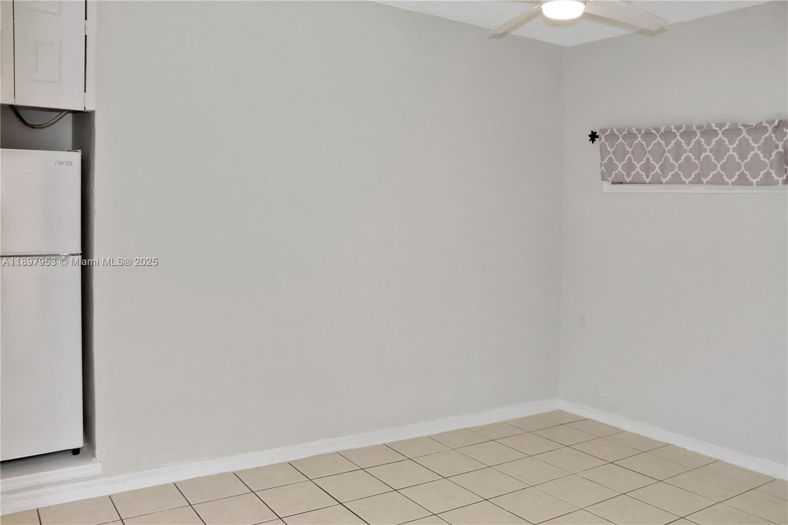 Wonderful efficiency located in the desirable & sought after neighborhood of West Kendall. All utilities are included with montly rent, including basic cable tv & wifi, water, electricity, and waste. Along with the rent, there is access to an open air space directly outside the unit. Private parking directly in front of the unit. Centrally located close to turnpike and access connection to the Palmetto expressway. Great location and wonderful space.