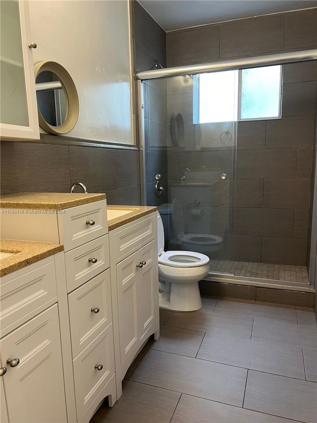 Photo of 2100 NE 39th St #404, Fort Lauderdale, FL 33308 (MLS # A11690438)