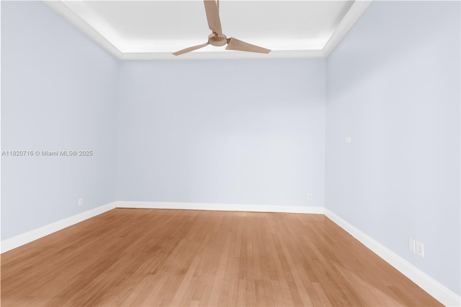 HARBOURWOOD VILLAS - Residential Lease