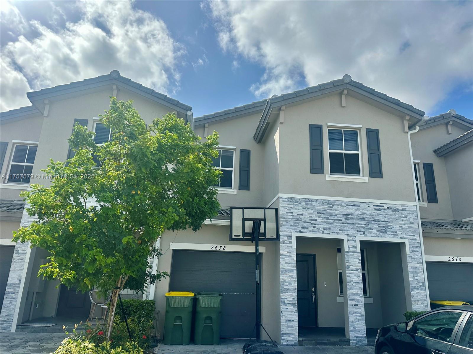 2678 Se 10th St 2678, Homestead, Miami-Dade County, Florida - 4 Bedrooms  
3 Bathrooms - 