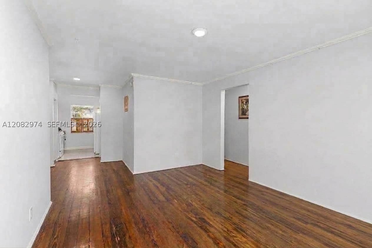 1610 Michigan Ave 5