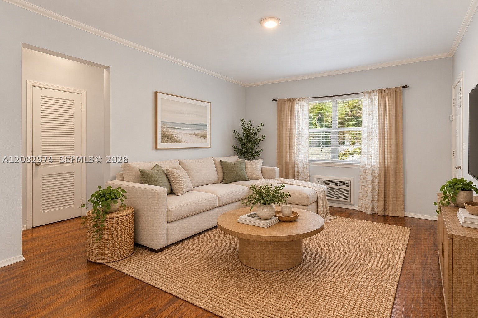 1610 Michigan Ave 5