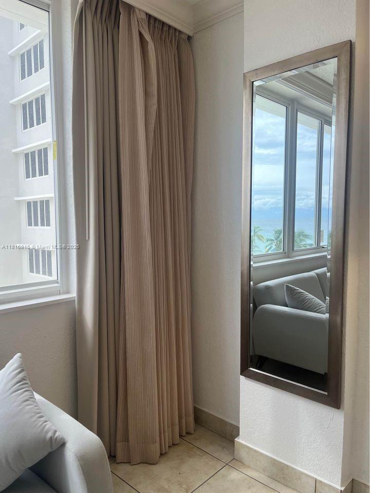 THE AVENTURA BEACH CLUB C - Residential