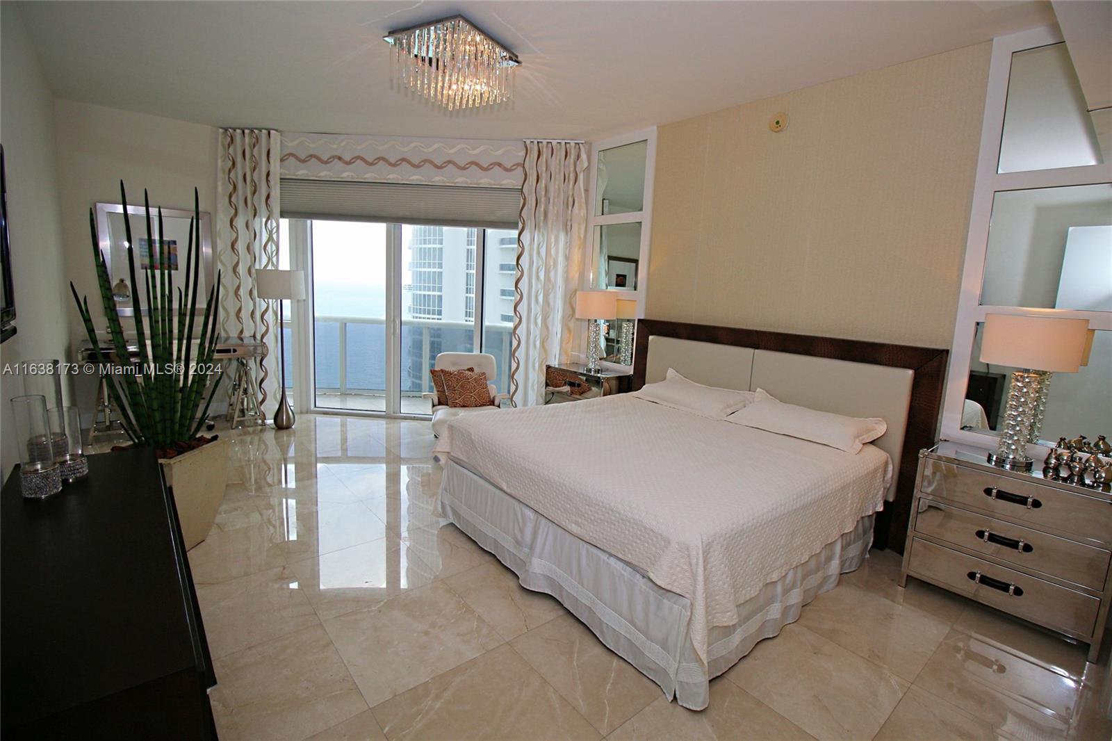 TDR TOWER II CONDO - Residential