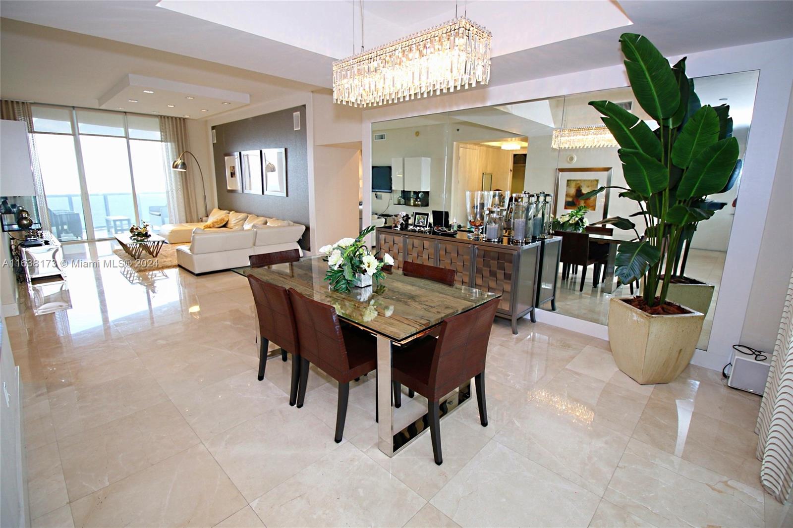 TDR TOWER II CONDO - Residential