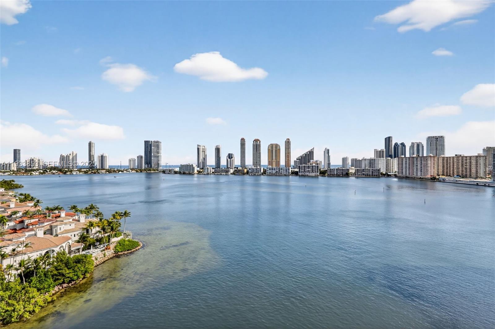 4000 ISL BLVD WILLIAMS IS - Residential