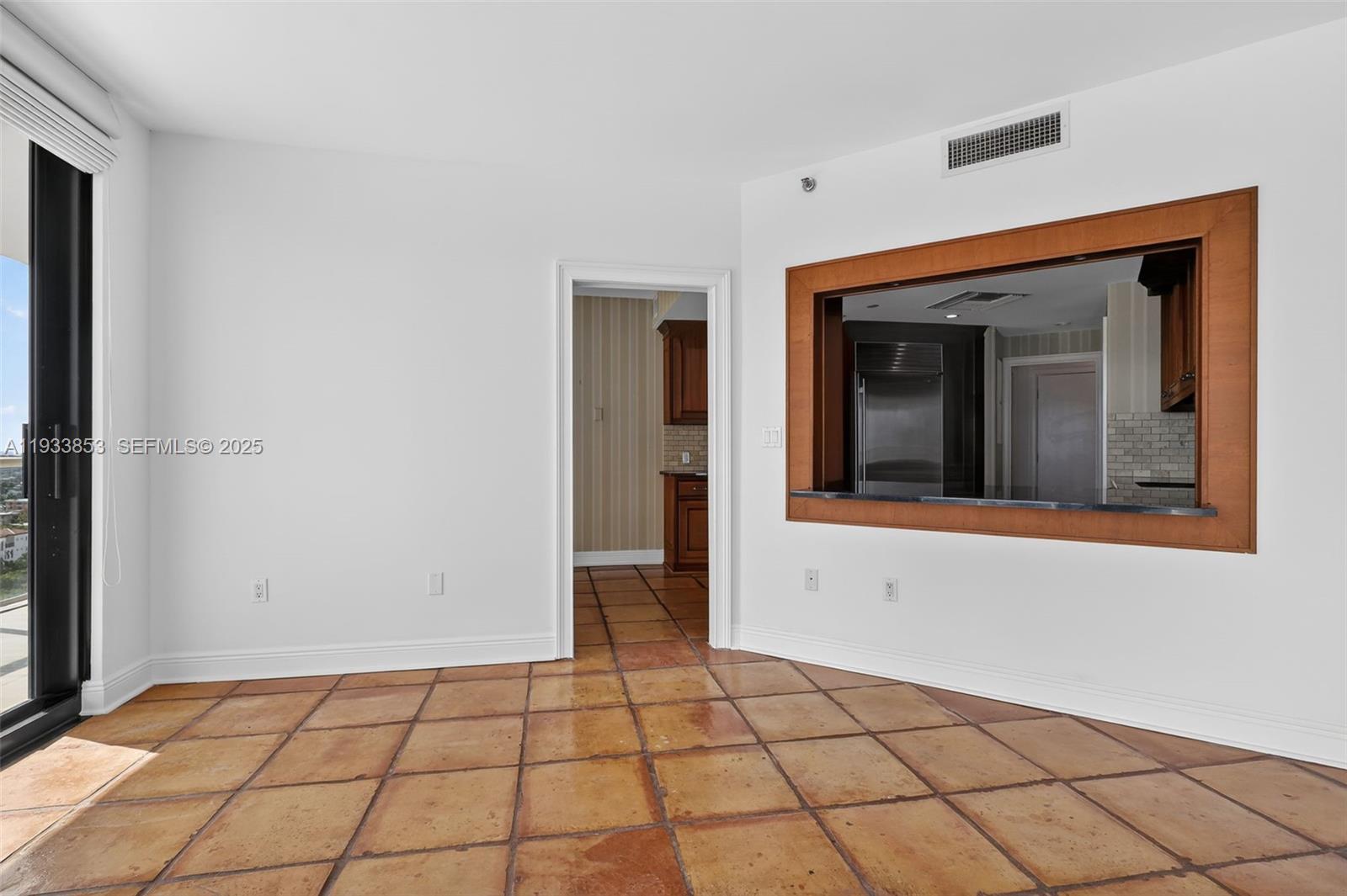 4000 ISL BLVD WILLIAMS IS - Residential