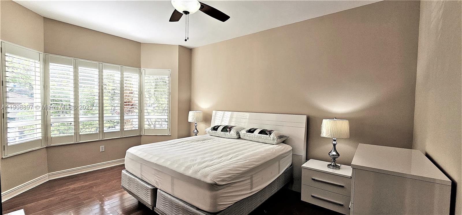 WESTON 55 PLUS CONDO - Residential Lease