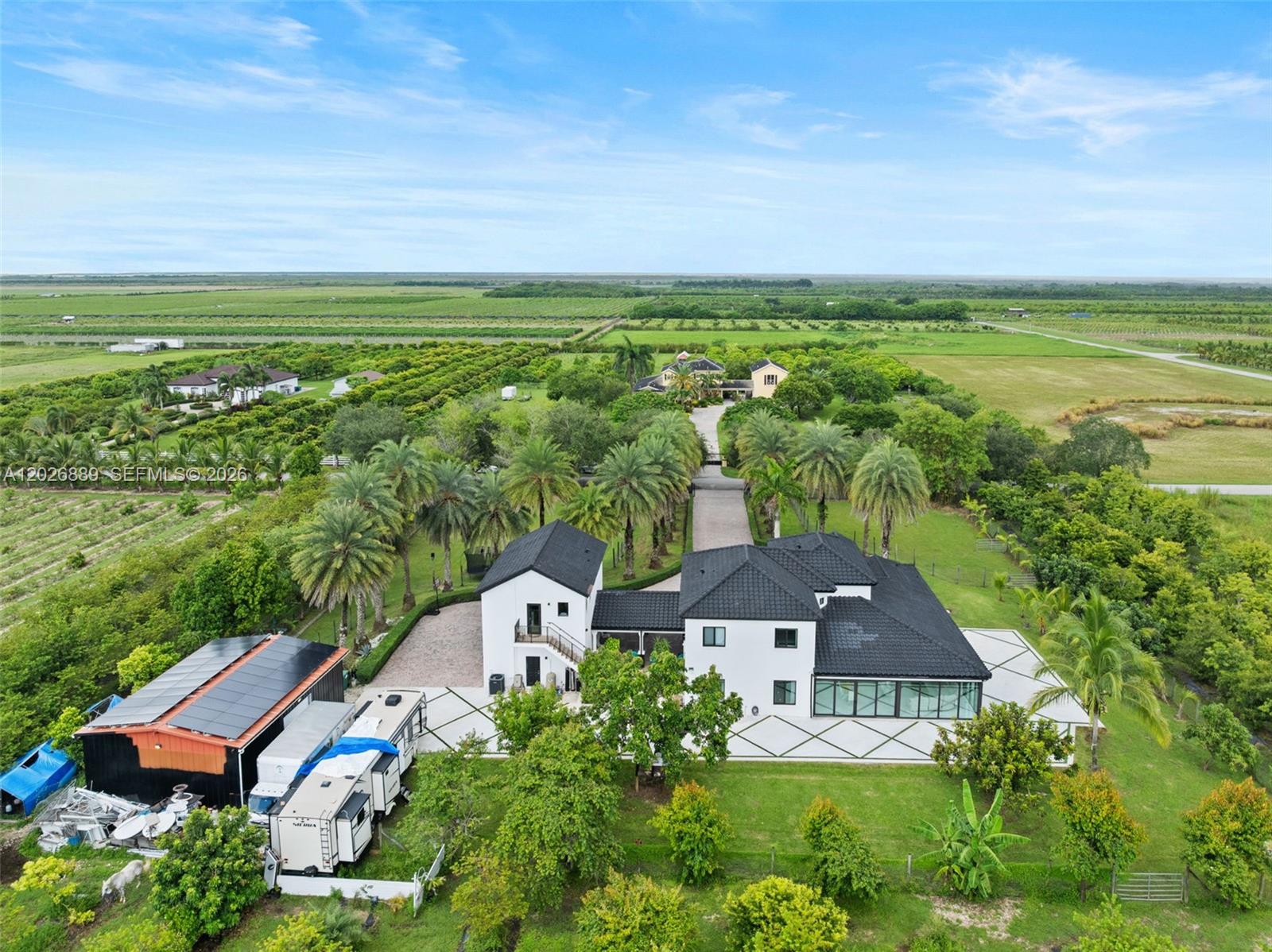 35351 SW 218th Ave, Homestead, FL, 33034/$1,750,000 3 35351 SW 218th Ave
