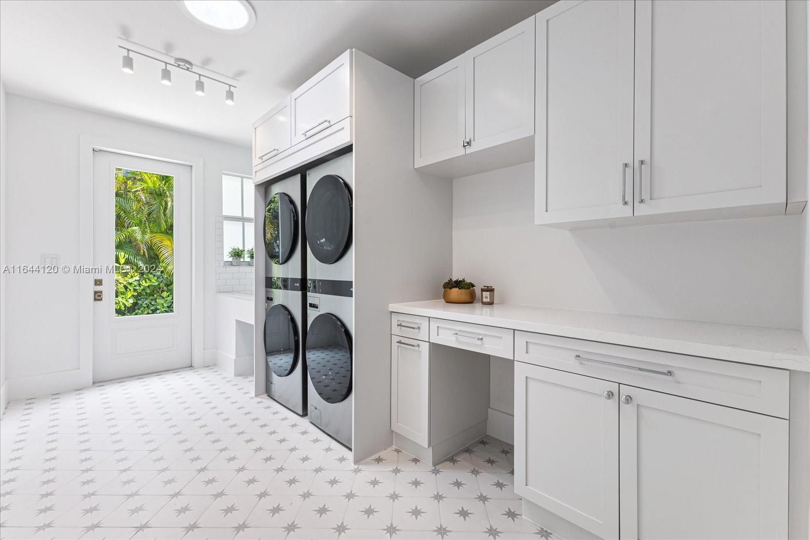 Sunset Haven - Residential