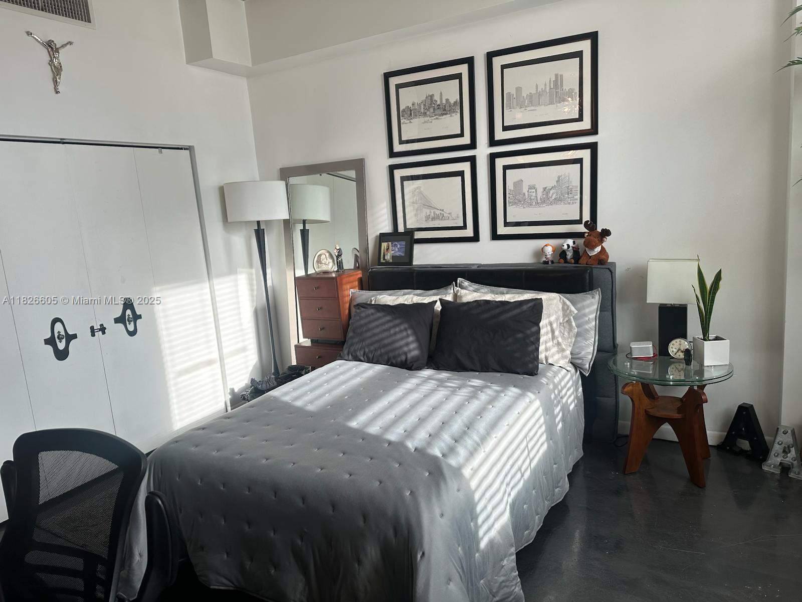 THE LOFT DOWNTOWN II COND - Residential