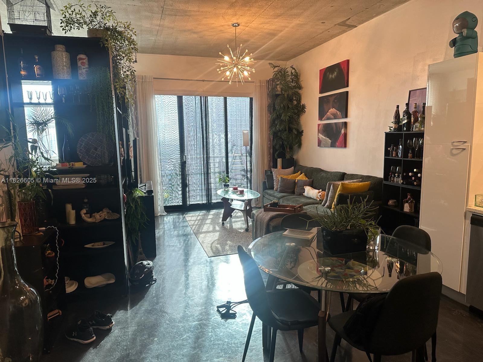 THE LOFT DOWNTOWN II COND - Residential