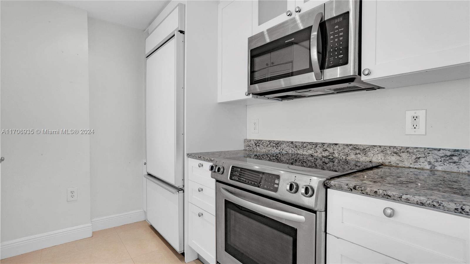 HARBOUR HOUSE - Residential Lease