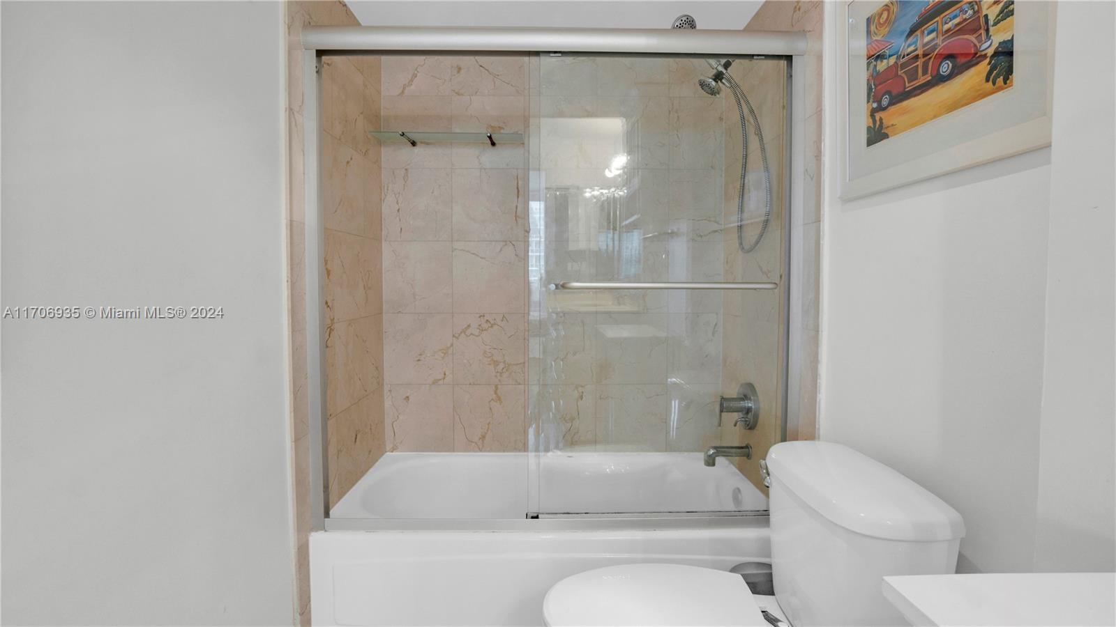 HARBOUR HOUSE - Residential Lease