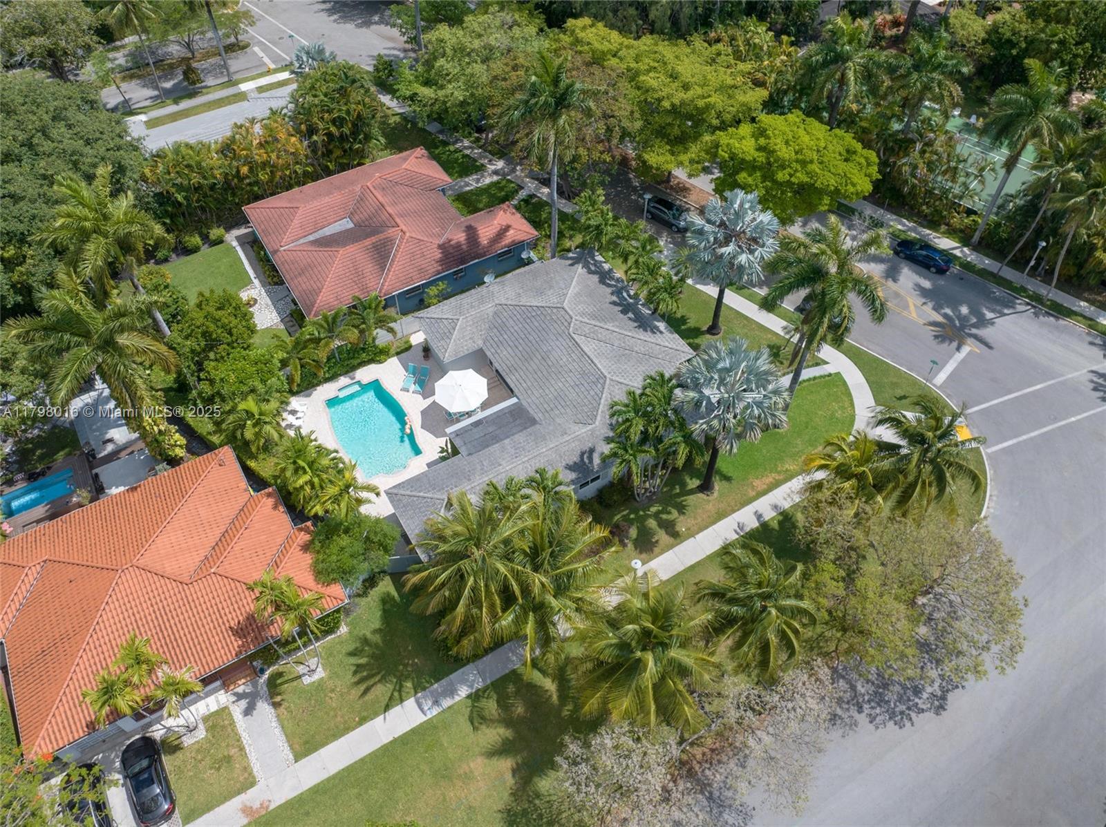 BAYSHORE UNIT NO 3 - Residential