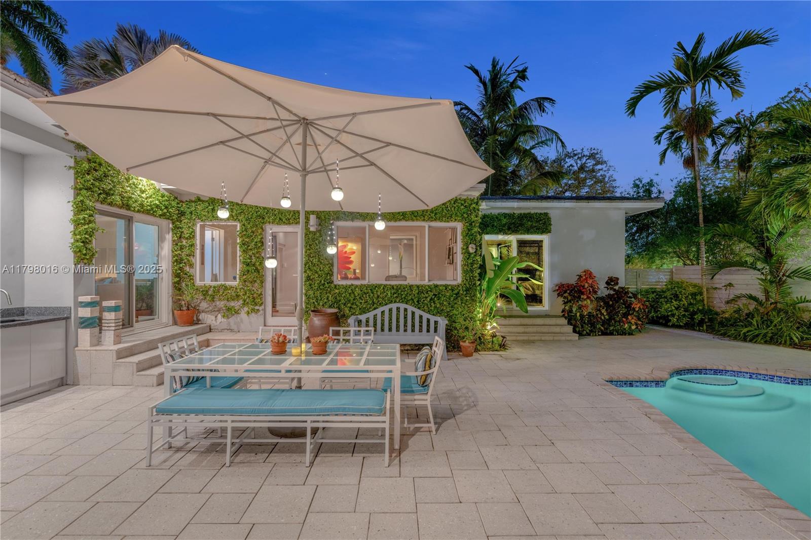 BAYSHORE UNIT NO 3 - Residential