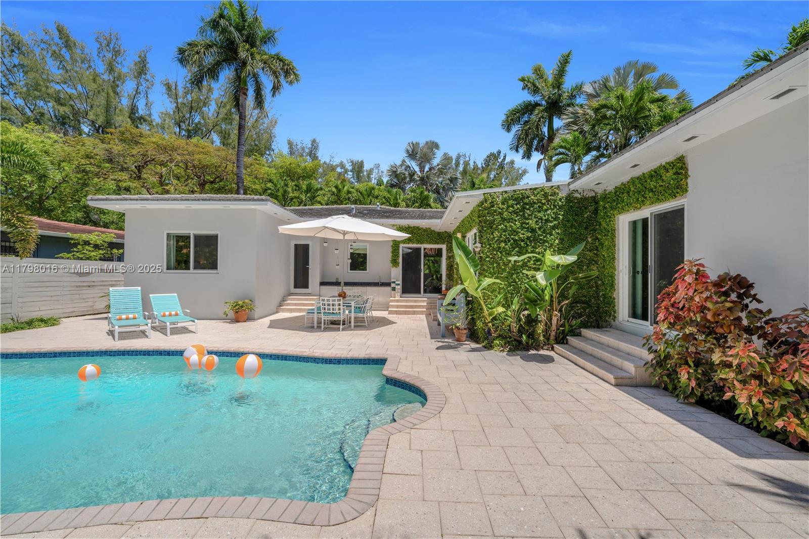 BAYSHORE UNIT NO 3 - Residential