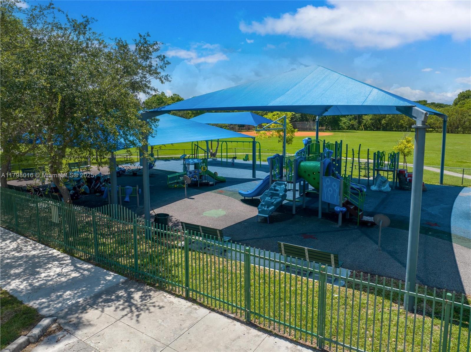 BAYSHORE UNIT NO 3 - Residential