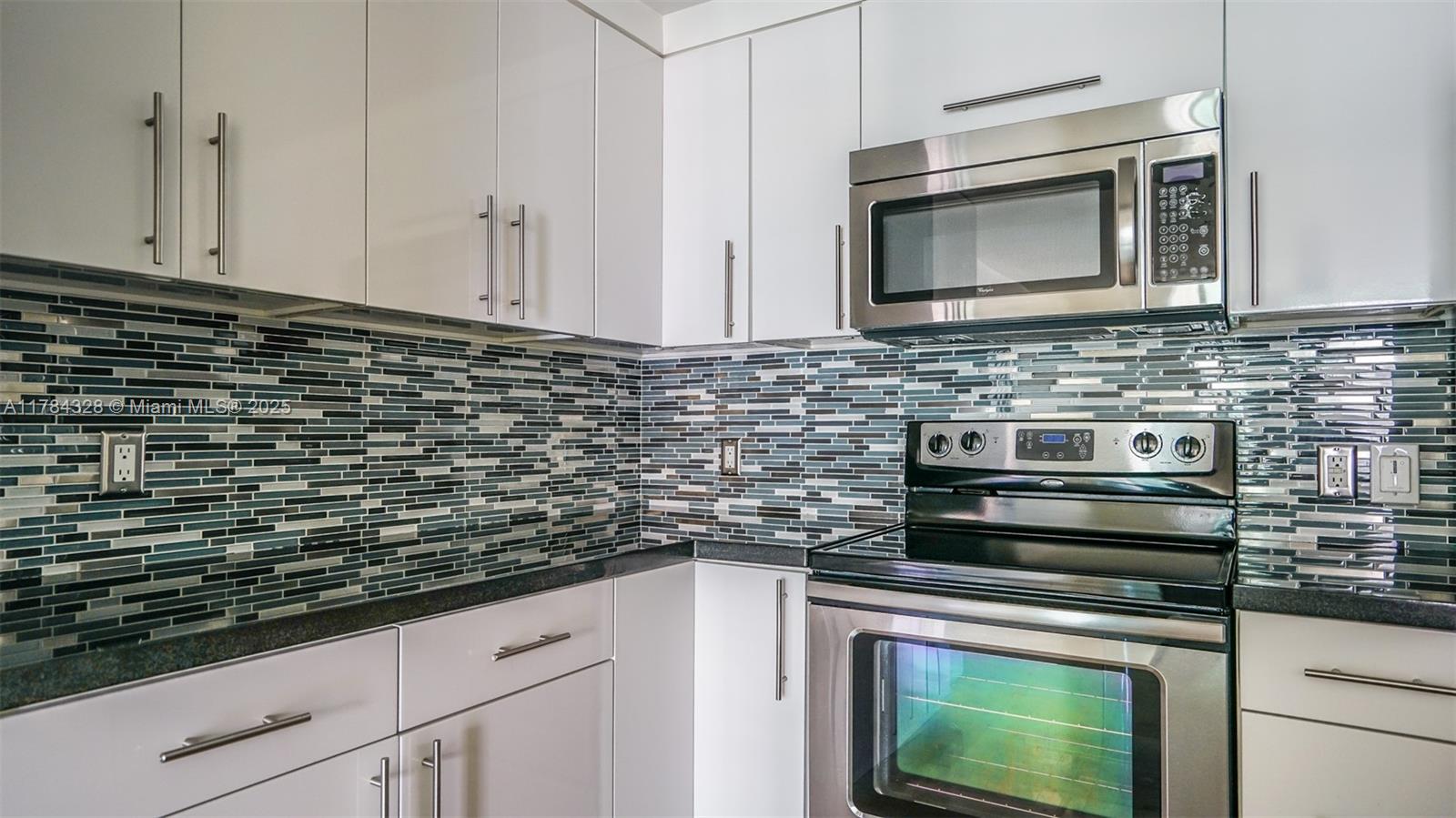 1200 Brickell Bay Dr 3620