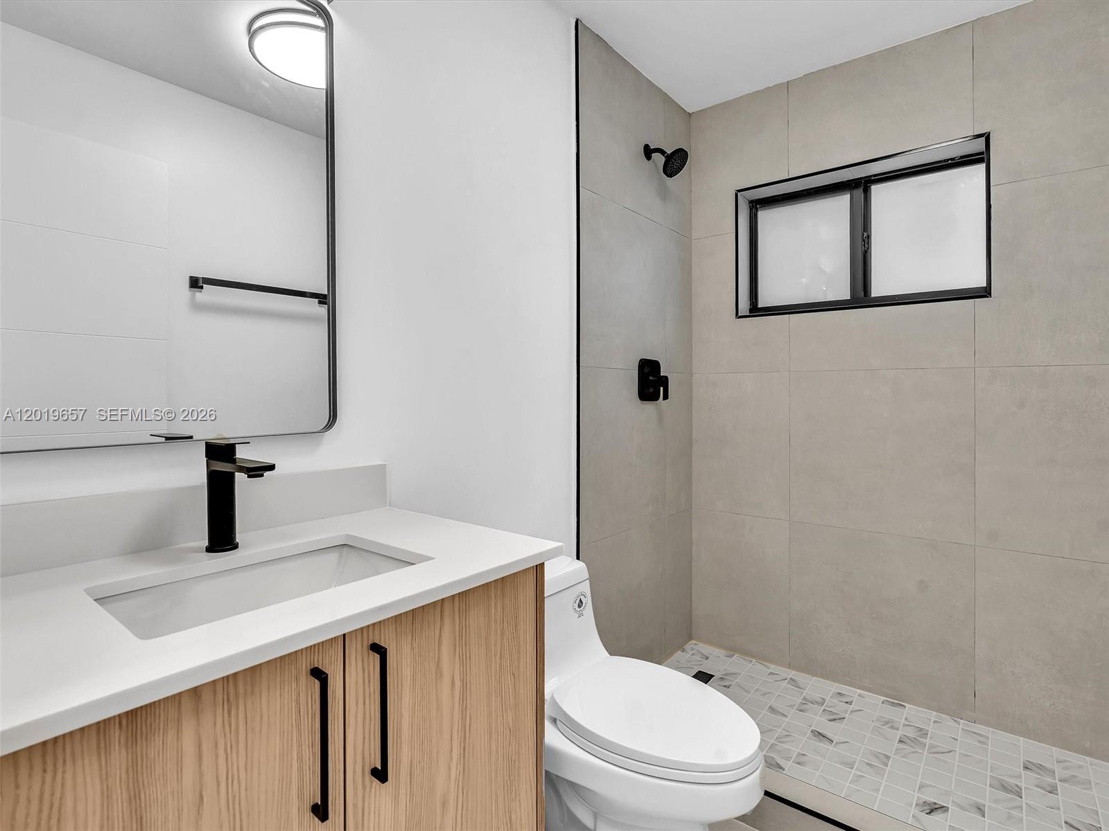 LIBERTY CITY - Residential Income
