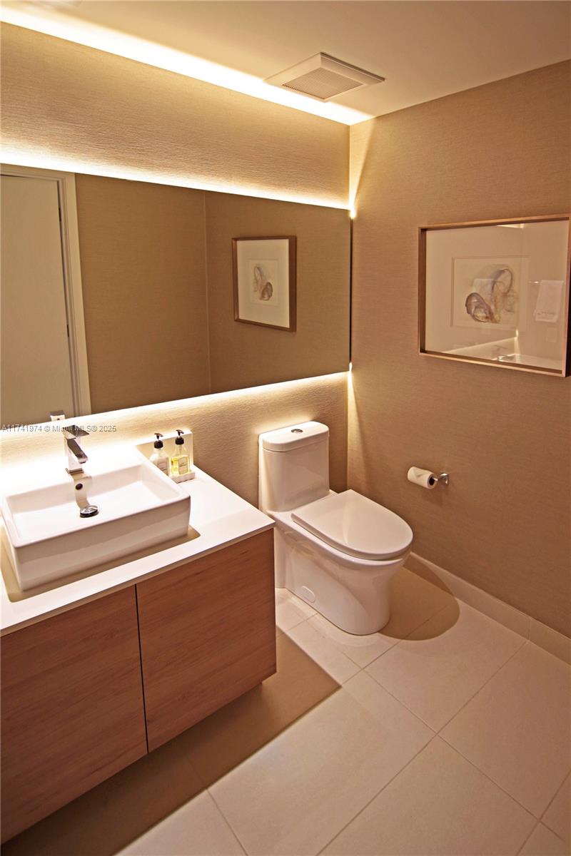 SERENO RESIDENCES - Residential Lease