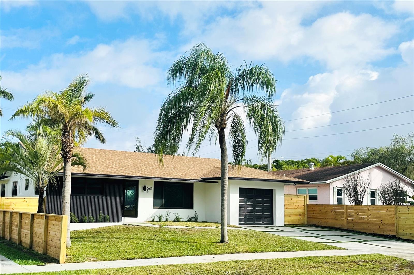 Property for Sale at 641 Ne 2nd St, Dania Beach, Miami-Dade County, Florida - Bedrooms: 3 
Bathrooms: 2  - $799,000