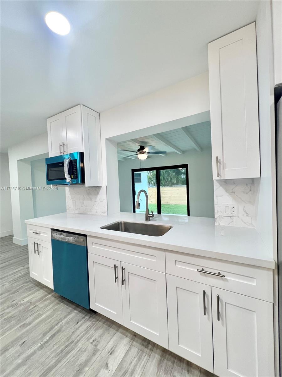 PALM GARDENS - Residential