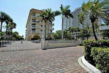 BILTMORE MANSIONS CONDO - Residential Lease