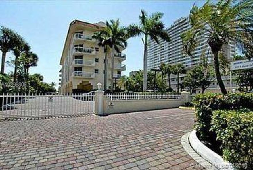 Ocean front building located in Hallandale Beach. This sweet apartment has been completely renovated and tastefully furnished with amazing water views. Must see to appreciate! ***No monthly rentals.