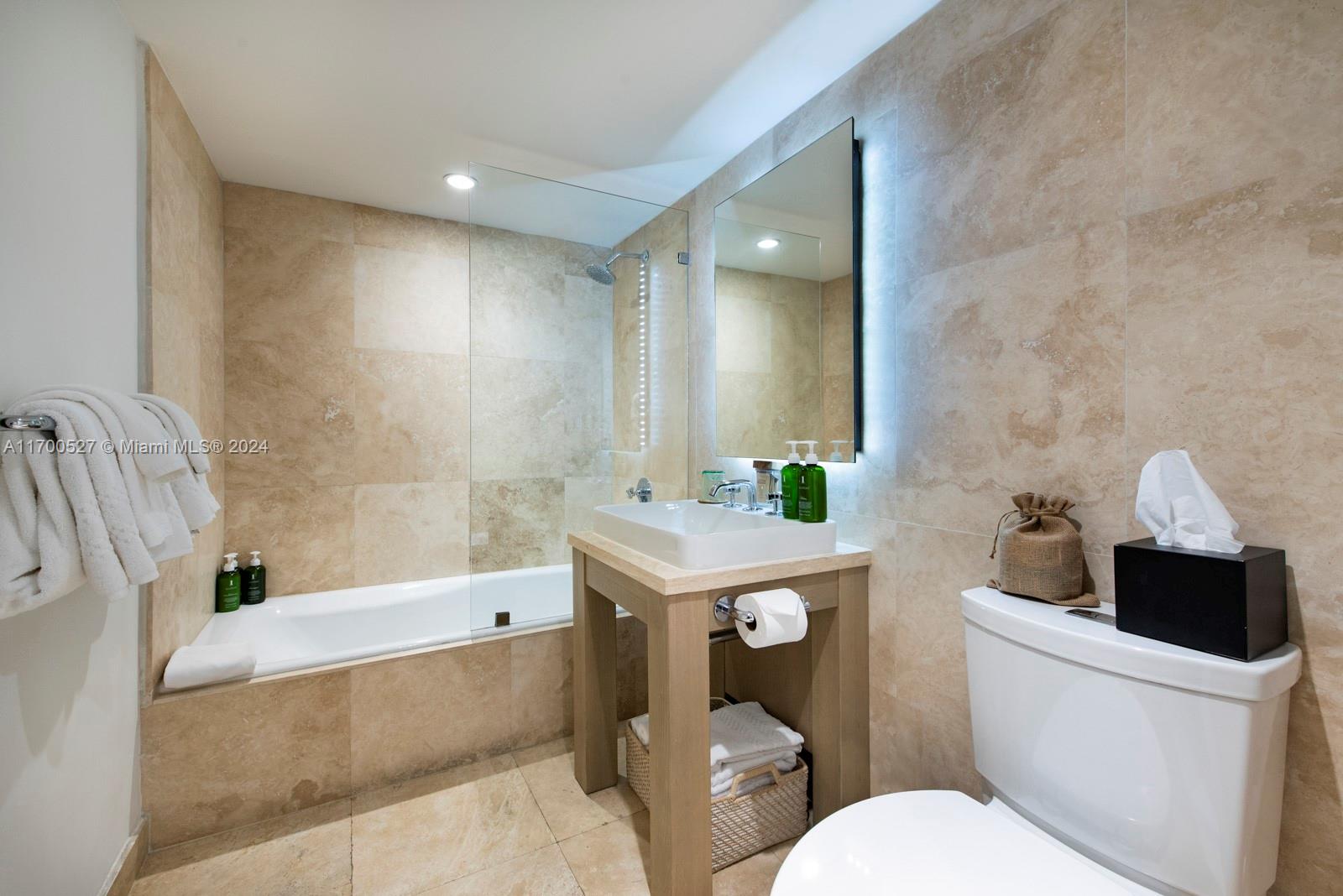 1 Hotel & Homes - Residential