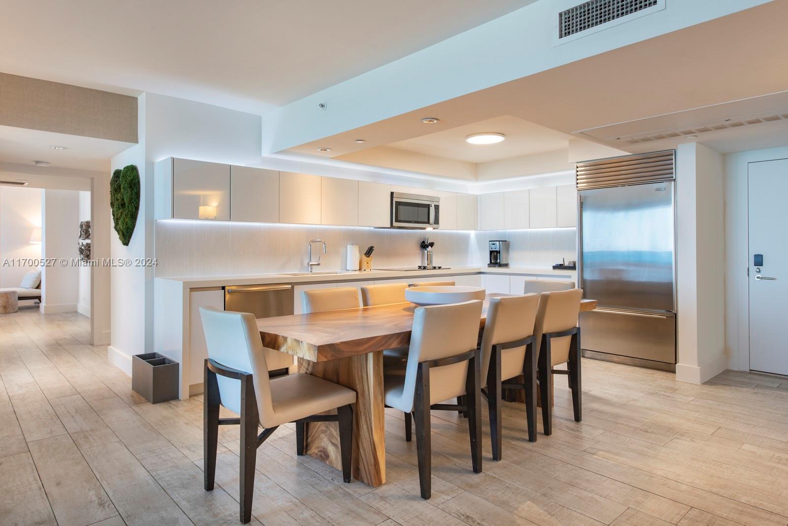 1 Hotel & Homes - Residential